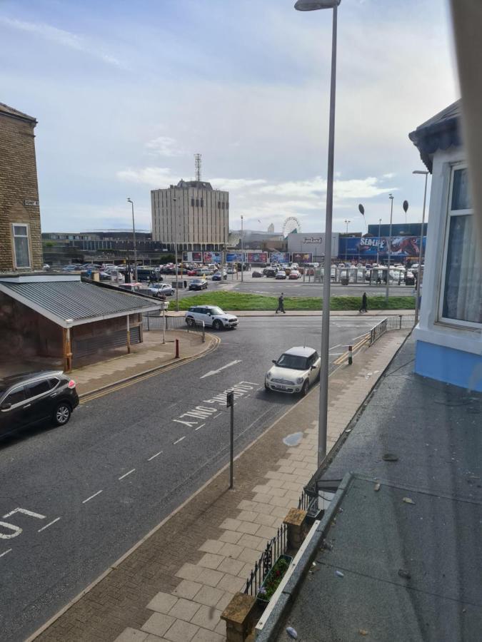 Frankies Hotel Blackpool Bagian luar foto